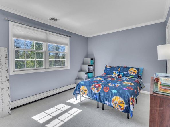 7 Karen Court, Wading River NY 11792