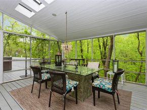 1 Canaan Circle, South Salem NY 10590