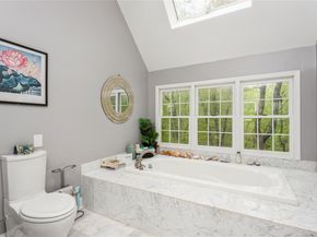 1 Canaan Circle, South Salem NY 10590