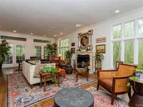 1 Canaan Circle, South Salem NY 10590