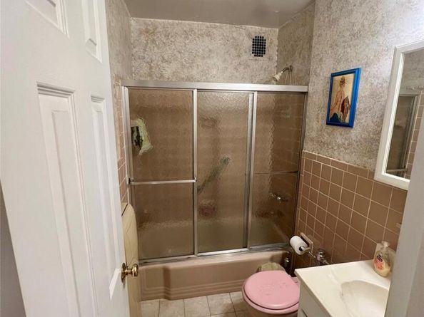 86-10 151 Avenue 4G, Howard Beach NY 11414