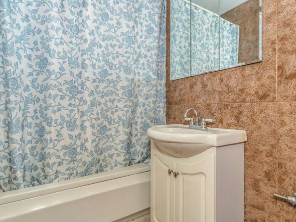 200 Corbin Place 3R, Brooklyn NY 11235