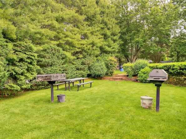 43 Calton Road 2J, New Rochelle NY 10804
