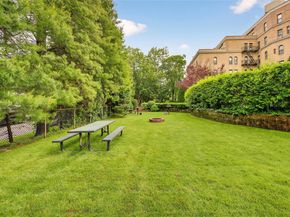 43 Calton Road 2J, New Rochelle NY 10804