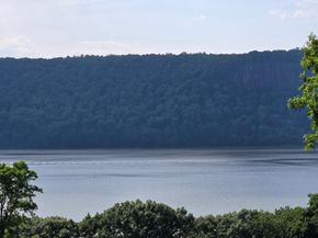 17 Arthur Place, Yonkers NY 10701