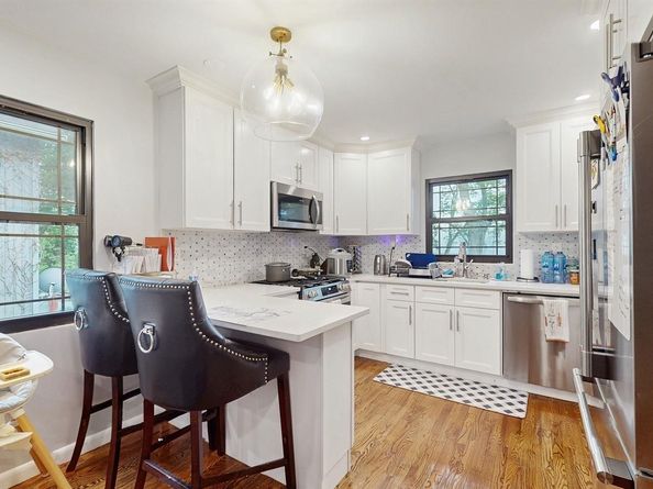 17 Arthur Place, Yonkers NY 10701