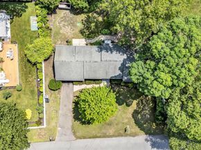 4 Holiday Court, Hampton Bays NY 11946