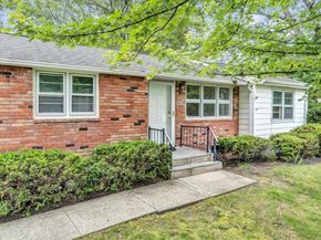 4 Holiday Court, Hampton Bays NY 11946