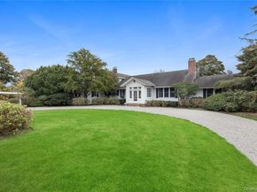 22 Bayfield Lane, Westhampton Beach NY 11978