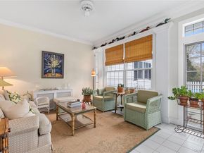 22 Bayfield Lane, Westhampton Beach NY 11978