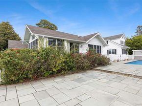 22 Bayfield Lane, Westhampton Beach NY 11978