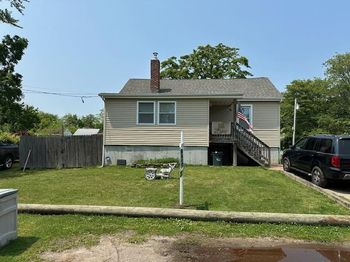 159 Forest Road E