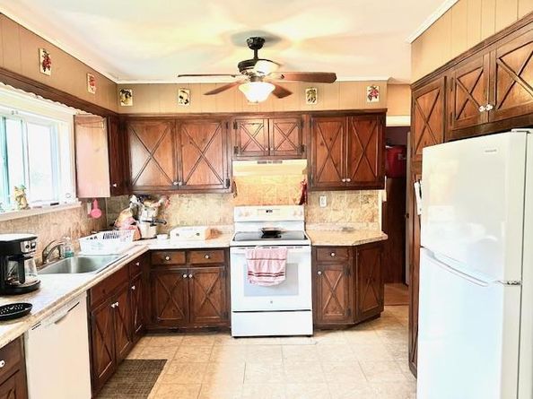 159 Forest Road E, Mastic Beach NY 11951