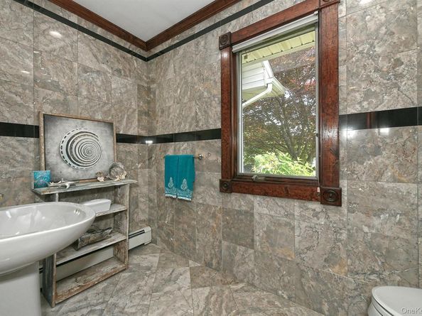 64 Champlin Avenue, Bellport NY 11713