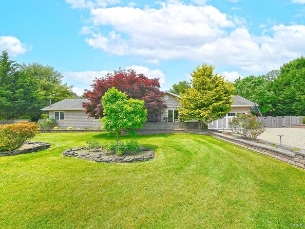 64 Champlin Avenue, Bellport NY 11713