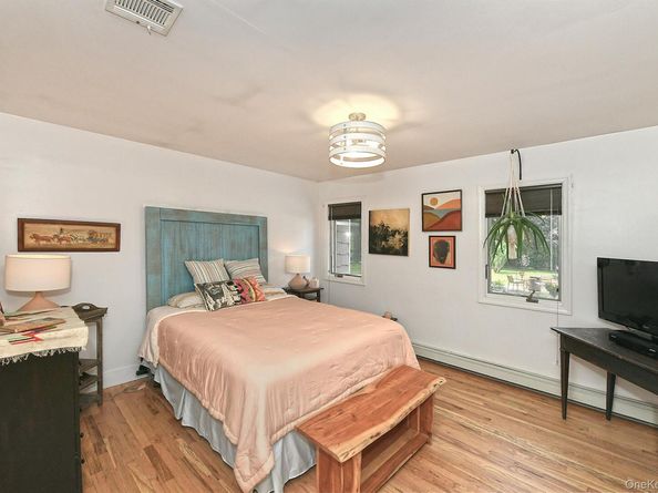 64 Champlin Avenue, Bellport NY 11713