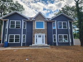 32 Jefferson Avenue, Wyandanch NY 11798