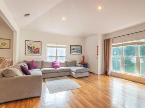 53 Vista Hill Road, Great Neck NY 11021