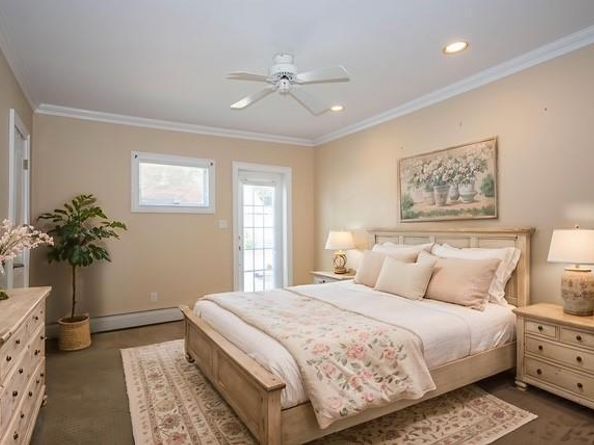 134 W Hampton Road, Lindenhurst NY 11757