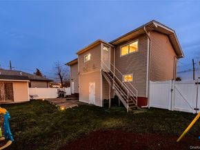 85 Bedford Avenue, Freeport NY 11520