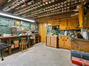 128 Rule Street, Franklin Square NY 11010