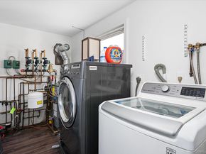 1 Park Court, Smithtown NY 11787