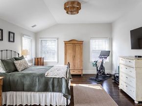 24 Loines Avenue, Merrick NY 11566