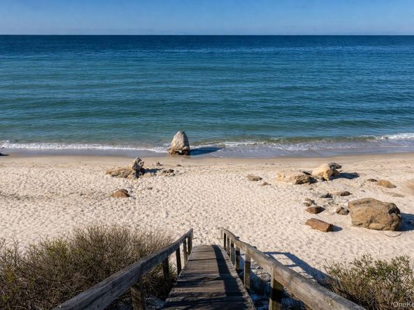 235 Cemetery Road, East Marion NY 11939