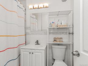 5700 Arlington Avenue 1D, Bronx NY 10471