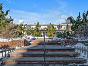 65 W Broadway 6A, Long Beach NY 11561