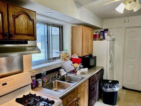 375 Barleau Street, Brentwood NY 11717