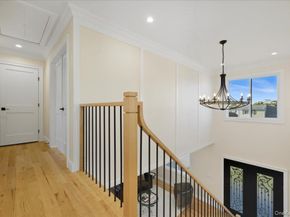 27 Poppy Lane, Levittown NY 11756