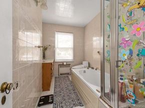 38-19 223rd St, Bayside NY 11361