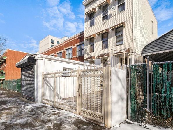 877 Hornaday Place, Bronx NY 10460