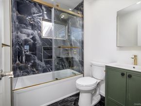 8 Patricia Court, Bethpage NY 11714