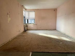 88-11 Northern Boulevard A310, Jackson Heights NY 11372