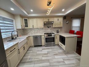 90-17 207th Street, Queens Village NY 11428