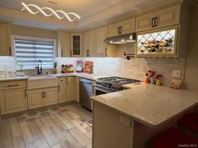 90-17 207th Street, Queens Village NY 11428