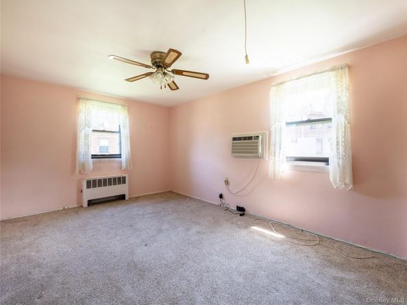244-16 57 Drive 2nd Floor, Douglaston NY 11362