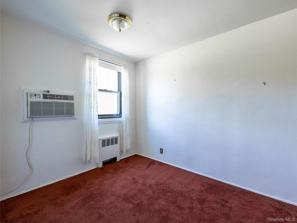 244-16 57 Drive 2nd Floor, Douglaston NY 11362