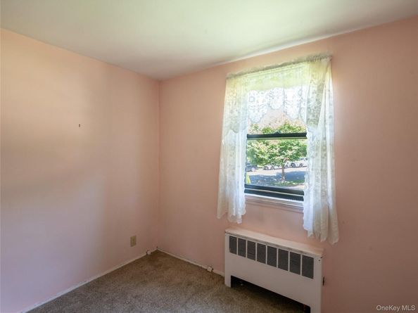 244-16 57 Drive 2nd Floor, Douglaston NY 11362