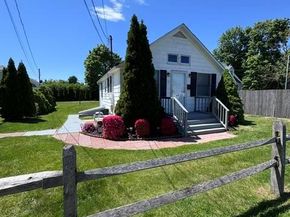 19 Carlson Lane, East Northport NY 11731