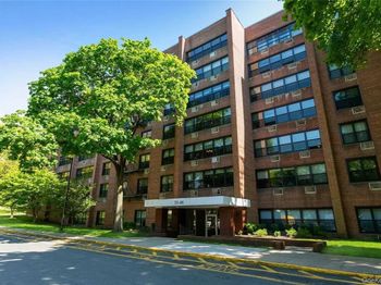 75-36 Bell Blvd