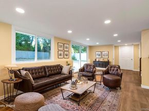 12 Wren Court, Northport NY 11768