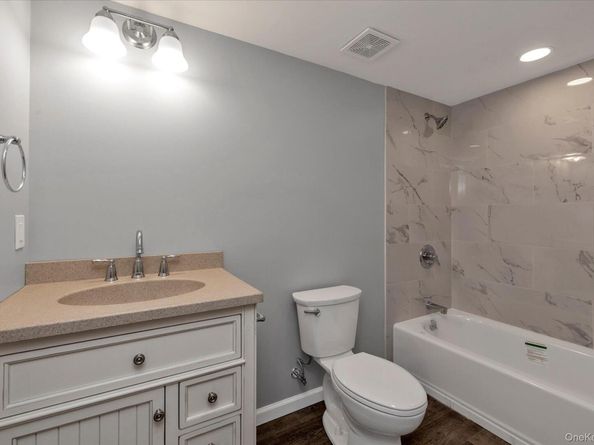 12 Wren Court, Northport NY 11768