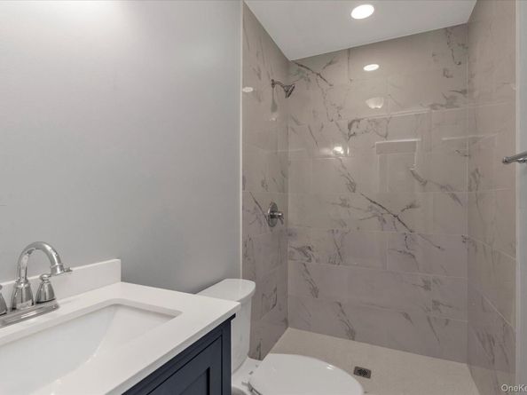 12 Wren Court, Northport NY 11768