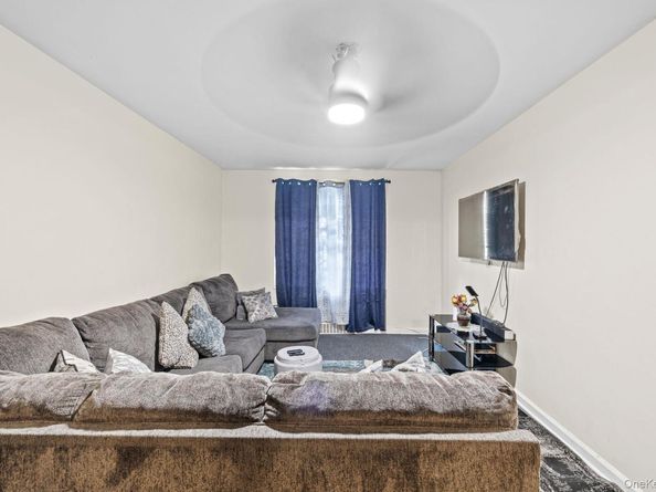 2105 Wallace Avenue 5A, Bronx NY 10462
