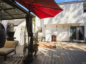 200 E Euclid Street, Valley Stream NY 11580