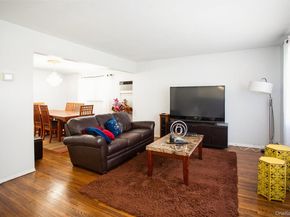 200 E Euclid Street, Valley Stream NY 11580
