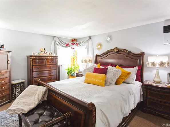 200 E Euclid Street, Valley Stream NY 11580